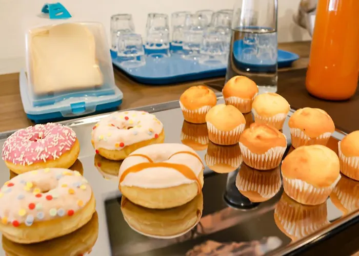 לינה וארוחת בוקר River 3*