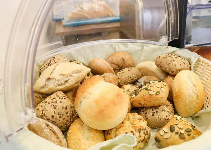 Couette-café River 3*